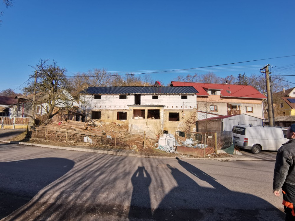 Rodinný dům Panoší Újezd – kompletní rekonstrukce - foto 70